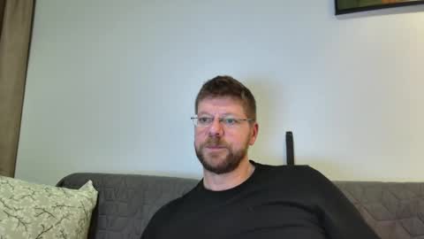 fattenmenow online show from December 19, 2024, 7:40 pm