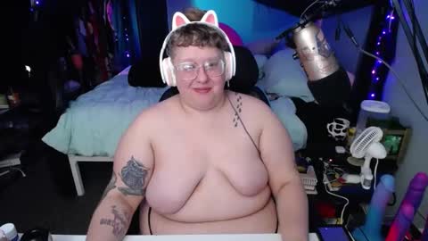 FatVeronica online show from March 11, 2025, 1:37 am