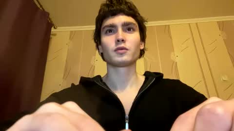 Faust online show from December 13, 2025, 11:43 pm