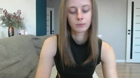 favoriteyour online show from December 15, 2025, 9:02 am