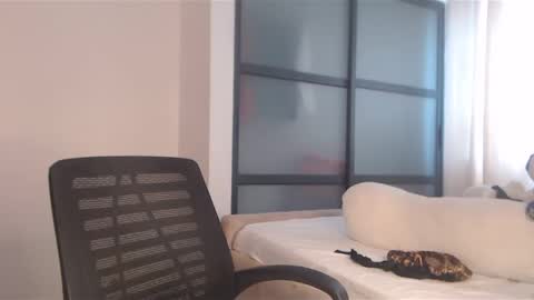 PRETTY online show from December 5, 2024, 10:33 am