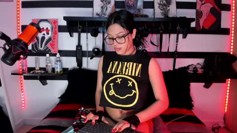 feel_the_touch online show from December 5, 2024, 10:34 pm