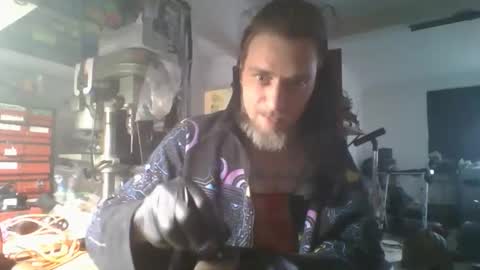 Snapshot of feelfemdom chatting on April 25, 2026, 1:41 pm feelfemdom online show from April 25, 2026, 1:41 pm