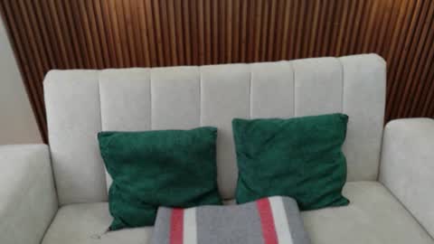 Snapshot of feelina_firesoul chatting on June 10, 2026, 2:38 pm Feelena online show from June 10, 2026, 2:38 pm