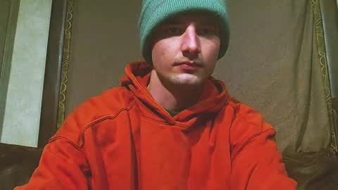 Snapshot of feelingverynaughty chatting on January 24, 2025, 12:52 am ask me online show from January 24, 2025, 12:52 am