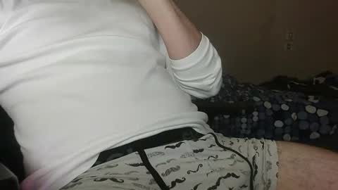 Snapshot of feet_cleaner chatting on December 17, 2024, 4:00 pm Slut-Boy online show from December 17, 2024, 4:00 pm