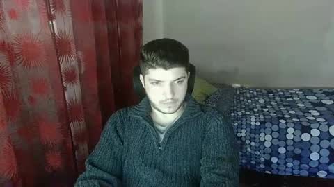 Snapshot of feet_cleaner chatting on January 9, 2025, 11:36 am Slut-Boy online show from January 9, 2025, 11:36 am