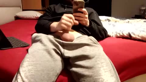 Snapshot of feetlovd chatting on November 5, 2025, 8:09 pm GRM online show from November 5, 2025, 8:09 pm