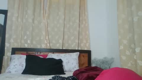 feetlovely507541 online show from February 20, 2026, 6:52 pm