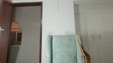 feetlovely507541 online show from March 18, 2026, 6:55 pm