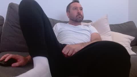 Snapshot of feetnc0ck69 chatting on June 6, 2026, 1:21 am feetnc0ck69 online show from June 6, 2026, 1:21 am