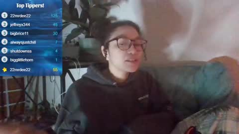 Snapshot of feetnymph chatting on January 25, 2025, 7:06 am Soley online show from January 25, 2025, 7:06 am