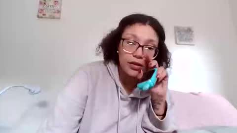 Snapshot of feetnymph chatting on November 14, 2025, 4:49 pm Soley online show from November 14, 2025, 4:49 pm