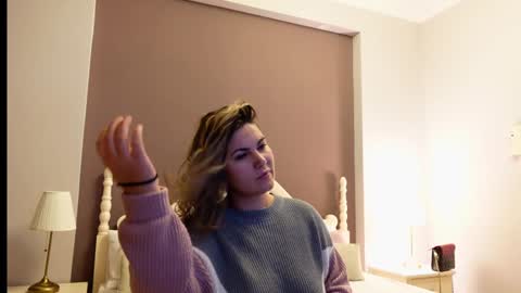 FeliciaKrige online show from December 17, 2024, 12:45 am