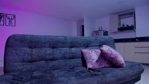 felicity_rendon01 online show from January 22, 2025, 11:43 pm