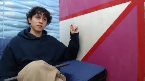 Felipe Browns online show from January 5, 2025, 1:26 pm