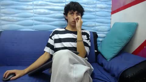 Felipe Browns online show from March 3, 2025, 1:31 pm