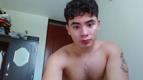 felipexvip online show from February 26, 2025, 7:27 pm