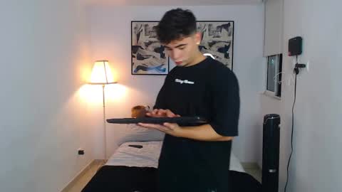 felipexvip online show from October 21, 2025, 1:06 am