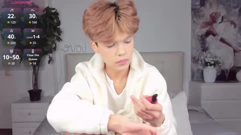 Felix online show from September 24, 2025, 4:21 pm