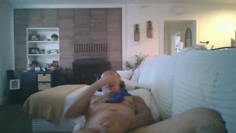 Snapshot of felixrlarios25 chatting on July 28, 2026, 5:34 pm felixrlarios25 online show from July 28, 2026, 5:34 pm