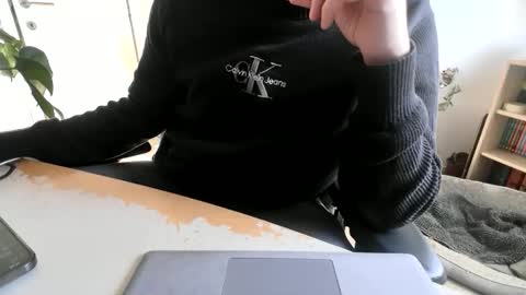 fem_alice_louis_dom online show from March 19, 2026, 1:26 pm