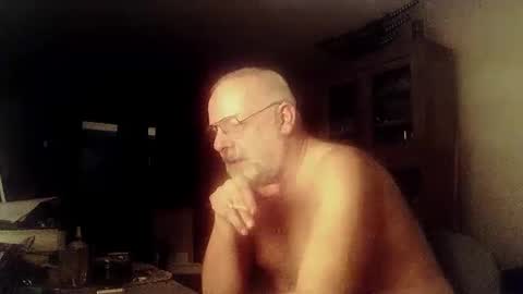 femdom_sub online show from December 27, 2024, 1:32 am