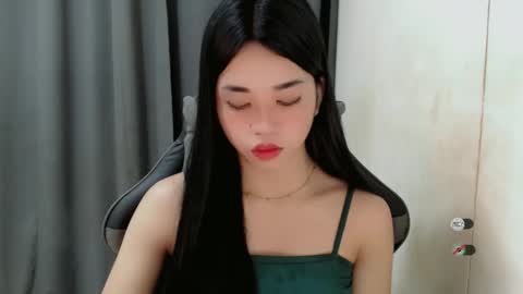 Snapshot of femylove chatting on February 1, 2025, 8:47 pm YOUR BEAUTIFUL ASIANFHEMY online show from February 1, 2025, 8:47 pm