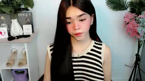 YOUR BEAUTIFUL ASIANFHEMY online show from May 16, 2026, 11:46 pm