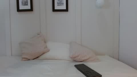 Snapshot of fer_luxx chatting on February 20, 2026, 11:22 am Fer online show from February 20, 2026, 11:22 am