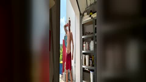 ferdl1988_1 online show from June 28, 2026, 12:22 pm