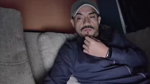 fernand89 online show from January 4, 2025, 6:19 am