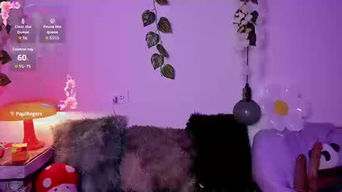 F E R N A N D A online show from September 27, 2025, 9:53 pm