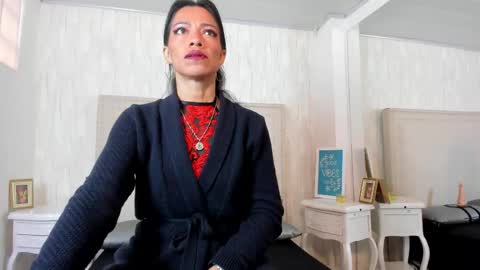 Fernanda  online show from April 27, 2026, 7:34 pm