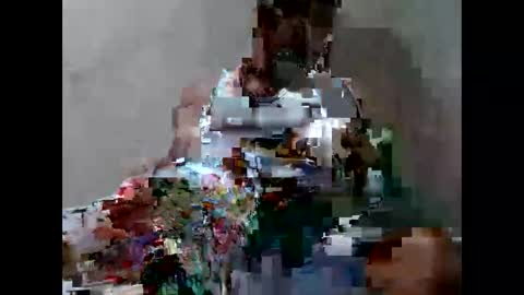 fernandez_latinblack online show from December 4, 2025, 8:12 am