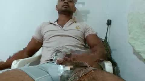 fernandez_latinblack online show from January 13, 2026, 1:05 pm