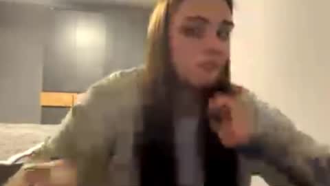 Rachel online show from September 15, 2025, 3:23 pm