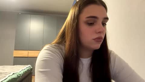 Rachel online show from September 21, 2025, 3:02 pm
