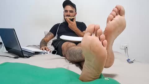 insta ferxx1210 Fercho online show from September 30, 2025, 4:17 am