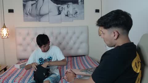 Snapshot of ferphoenix_ chatting on January 27, 2025, 3:26 am FER PHOENIX online show from January 27, 2025, 3:26 am