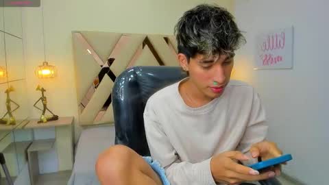 FER PHOENIX online show from March 7, 2026, 3:47 am