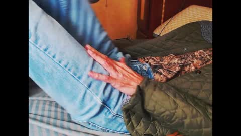 ferra_testarossa online show from December 18, 2024, 2:10 am