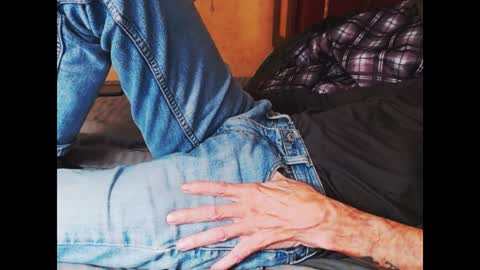 ferra_testarossa online show from December 22, 2024, 3:00 am