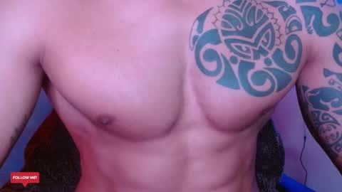 Snapshot of festbody1 chatting on February 20, 2025, 4:46 pm Festbody1 online show from February 20, 2025, 4:46 pm