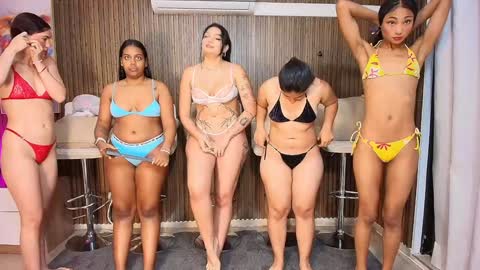 Snapshot of fetishcouples chatting on January 17, 2026, 11:26 am alice and samm online show from January 17, 2026, 11:26 am