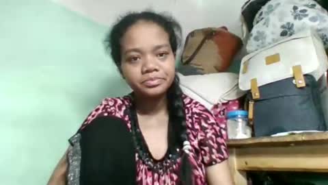 fetranialdy online show from October 1, 2025, 4:40 am