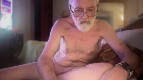 Snapshot of ff_pig chatting on November 10, 2025, 8:57 am ff_pig online show from November 10, 2025, 8:57 am