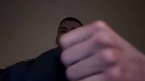 Snapshot of fffjj021 chatting on March 1, 2025, 1:51 pm Raised in 90s online show from March 1, 2025, 1:51 pm