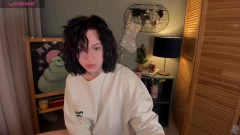 fiamoory online show from January 6, 2025, 4:26 am