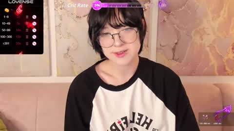 fiamoory online show from November 19, 2025, 12:10 am